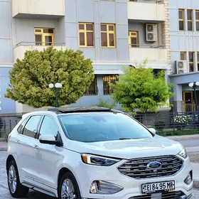 Ford Edge 2021