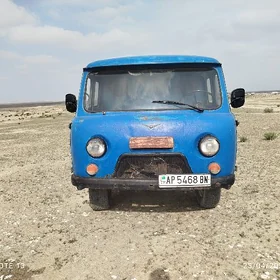 UAZ 2206 2000