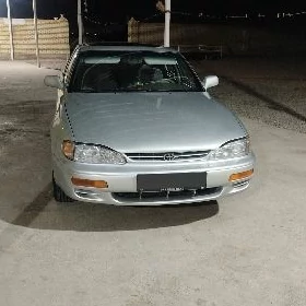 Toyota Camry 1993