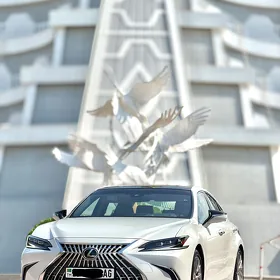 Lexus ES 350 2024