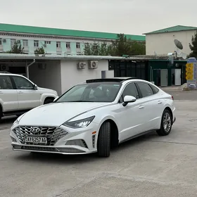Hyundai Sonata 2020