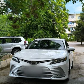 Toyota Camry 2018