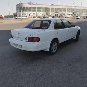 Toyota Camry 1993