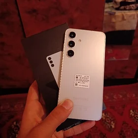 Samsung S24