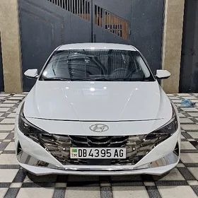 Hyundai Elantra 2021