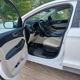 Ford Edge 2020