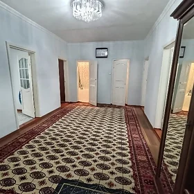 Satlyk jaý