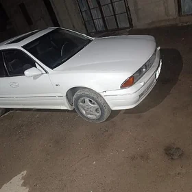 Mitsubishi Sigma 1993