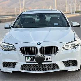 BMW F10 M5 2010