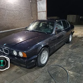 BMW 525 1989