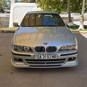 BMW E39 1999