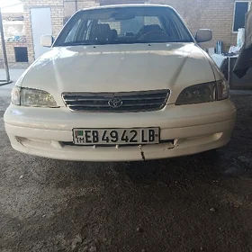 Toyota Corona 1998
