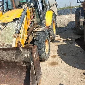 JCB 4CX ECO 2014