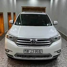 Toyota Highlander 2011