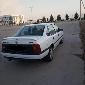 Opel Vectra 1989