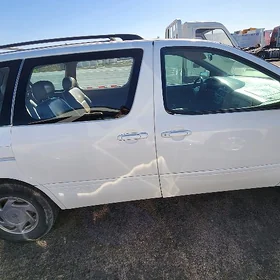 Toyota Sienna 2000
