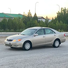 Toyota Camry 2004