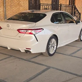Toyota Camry 2020