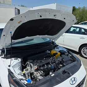 Hyundai Elantra 2021