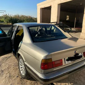 BMW 525 1992