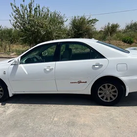 Toyota Camry 2003