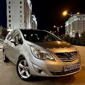 Opel Meriva 2013