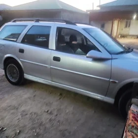 Opel Vectra 2000