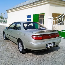 Toyota Carina 1993