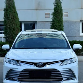Toyota Camry 2022