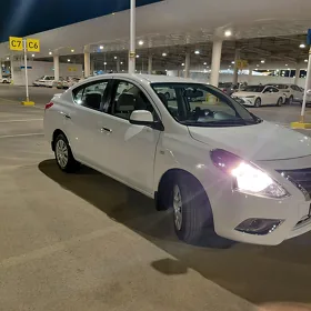 Nissan Sunny 2021