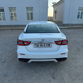Nissan Maxima 2021