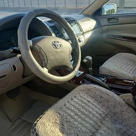 Toyota Camry 2005