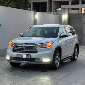 Toyota Highlander 2014