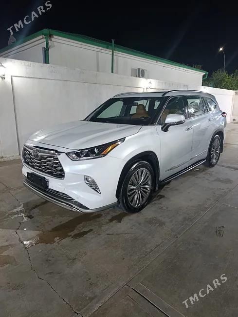 Toyota Highlander 2021 - 1