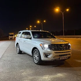 Ford Expedition 2021