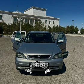 Opel Astra 2003
