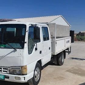 Isuzu Elf 2004
