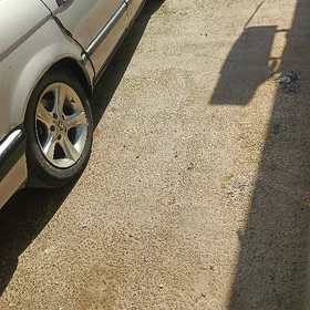 Mary Diska pokryşga 16 bmw