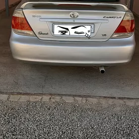 Toyota Camry 2004