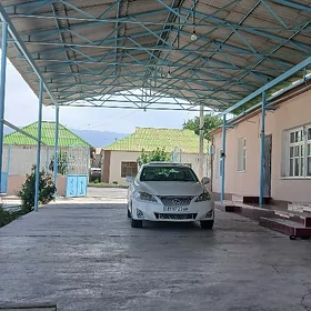 Lexus IS 250 2011