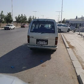 Toyota Hiace 1989
