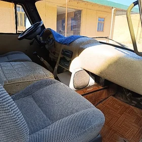 UAZ 452 1998