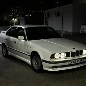 BMW E34 1990