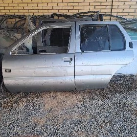 nissan patfinder isigi kamplek