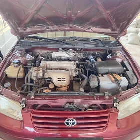 Toyota Camry 1999