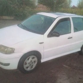 Volkswagen Polo 2001