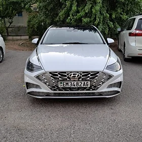 Hyundai Sonata 2022