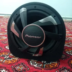 Pioneer bass bochka
