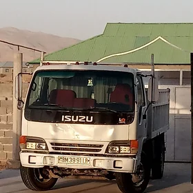 Isuzu Elf 2000