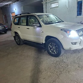 Toyota Land Cruiser Prado 2008